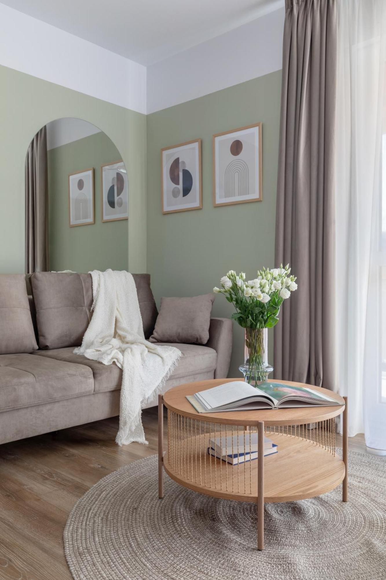 סינאיה Dream Garden Apartment With Free Parking מראה חיצוני תמונה